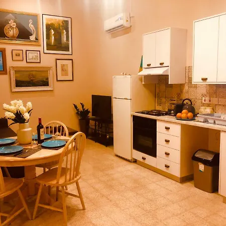 Karavella Vintage Apartment Paphos Exterior photo